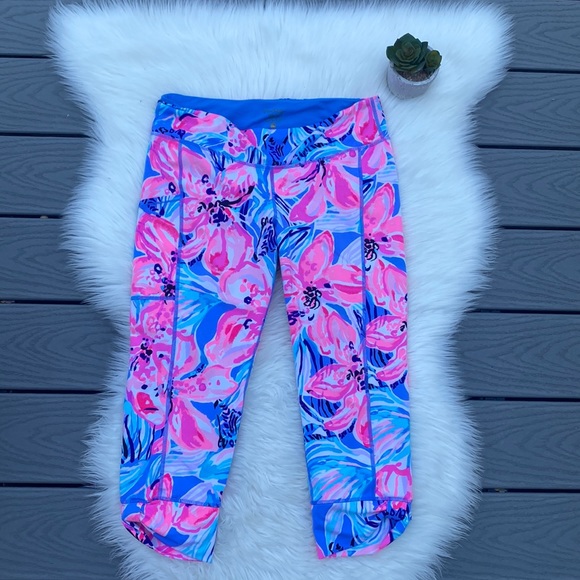Lilly Pulitzer Pants - Lilly Pulitzer luxletic Capri leggings